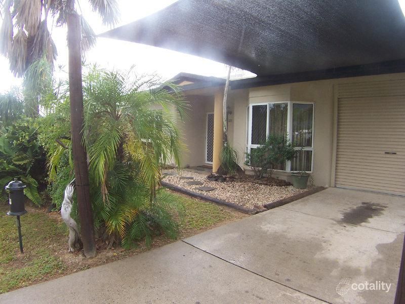 231 Robert Rd, Bentley Park, QLD 4869