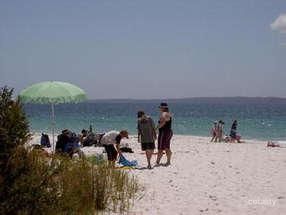 85 Cyrus St, Hyams Beach, NSW 2540