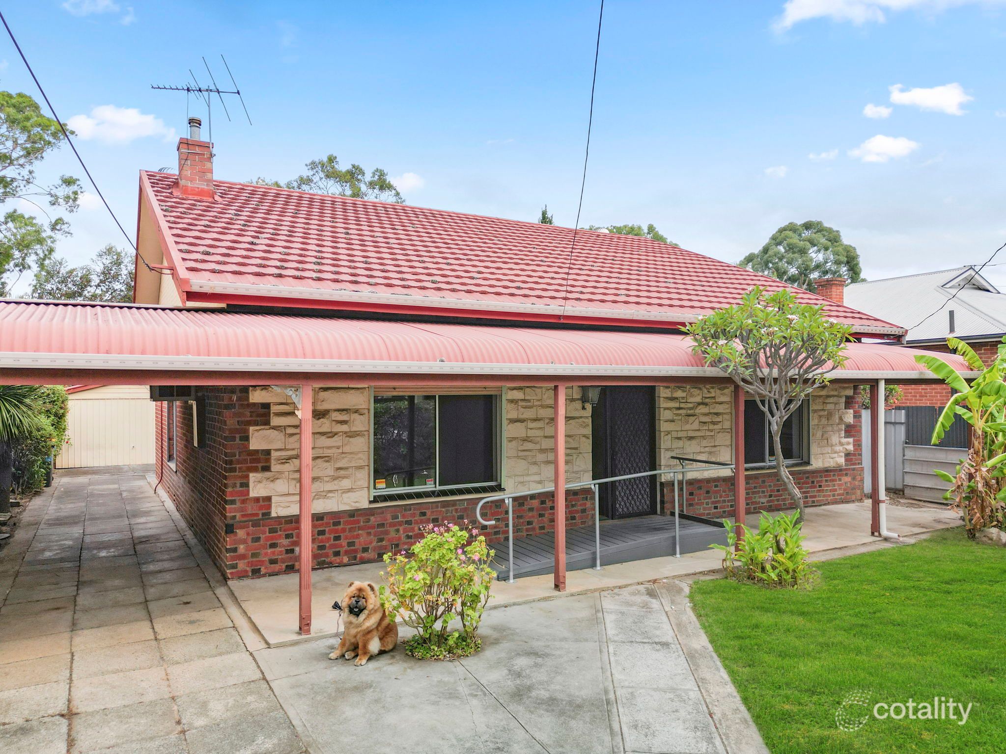 13 Dryden Rd, Black Forest, SA 5035
