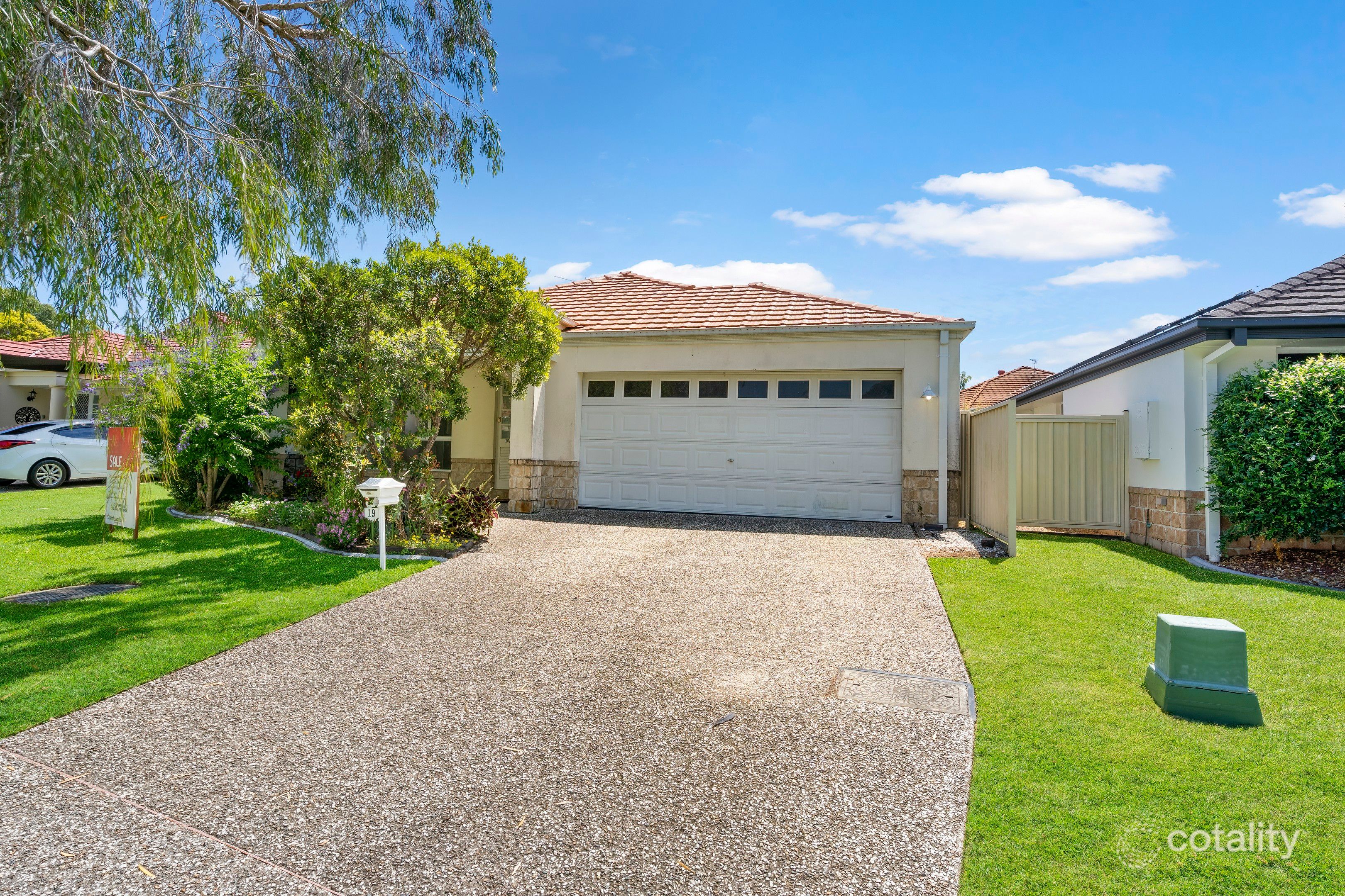 19 Christina Ryan Way, Arundel, QLD 4214