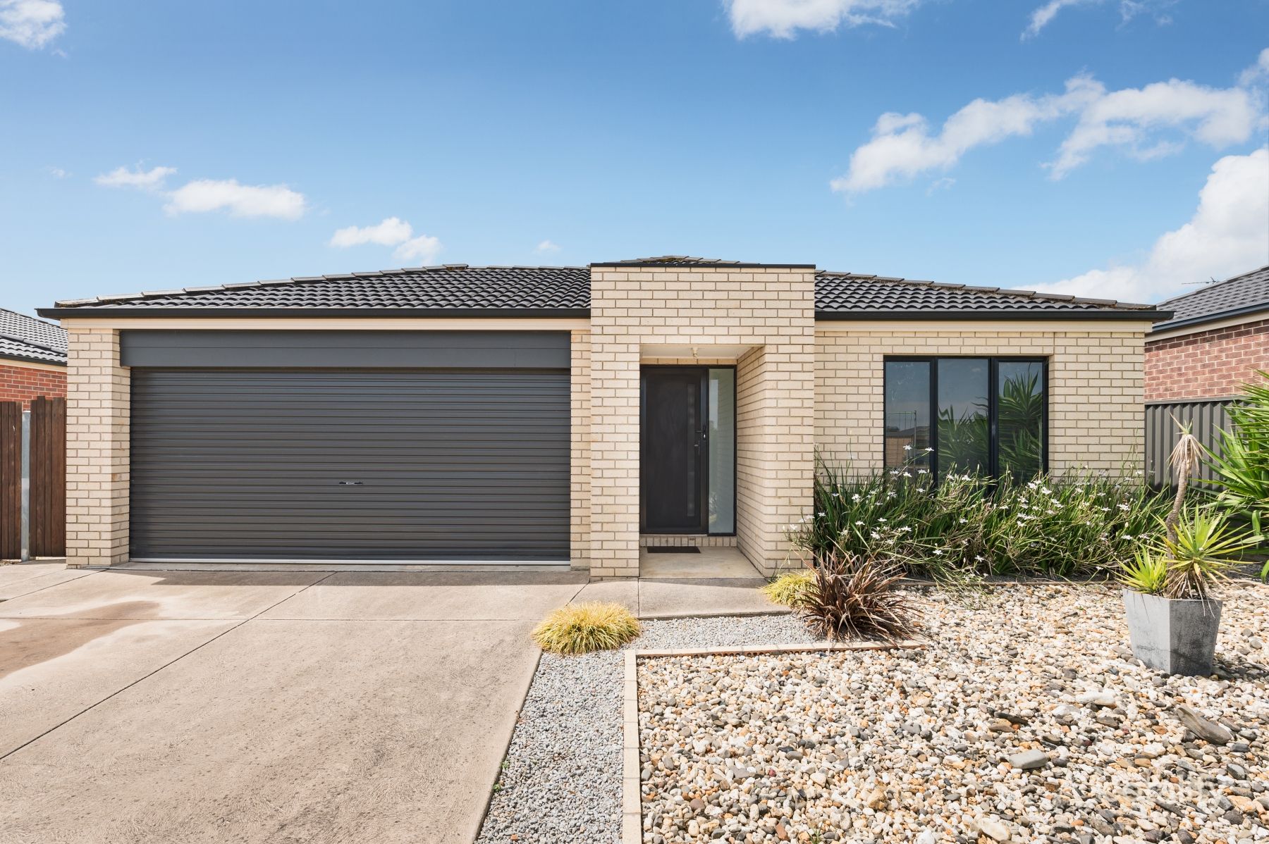 3 Holstein Cl, Delacombe, VIC 3356