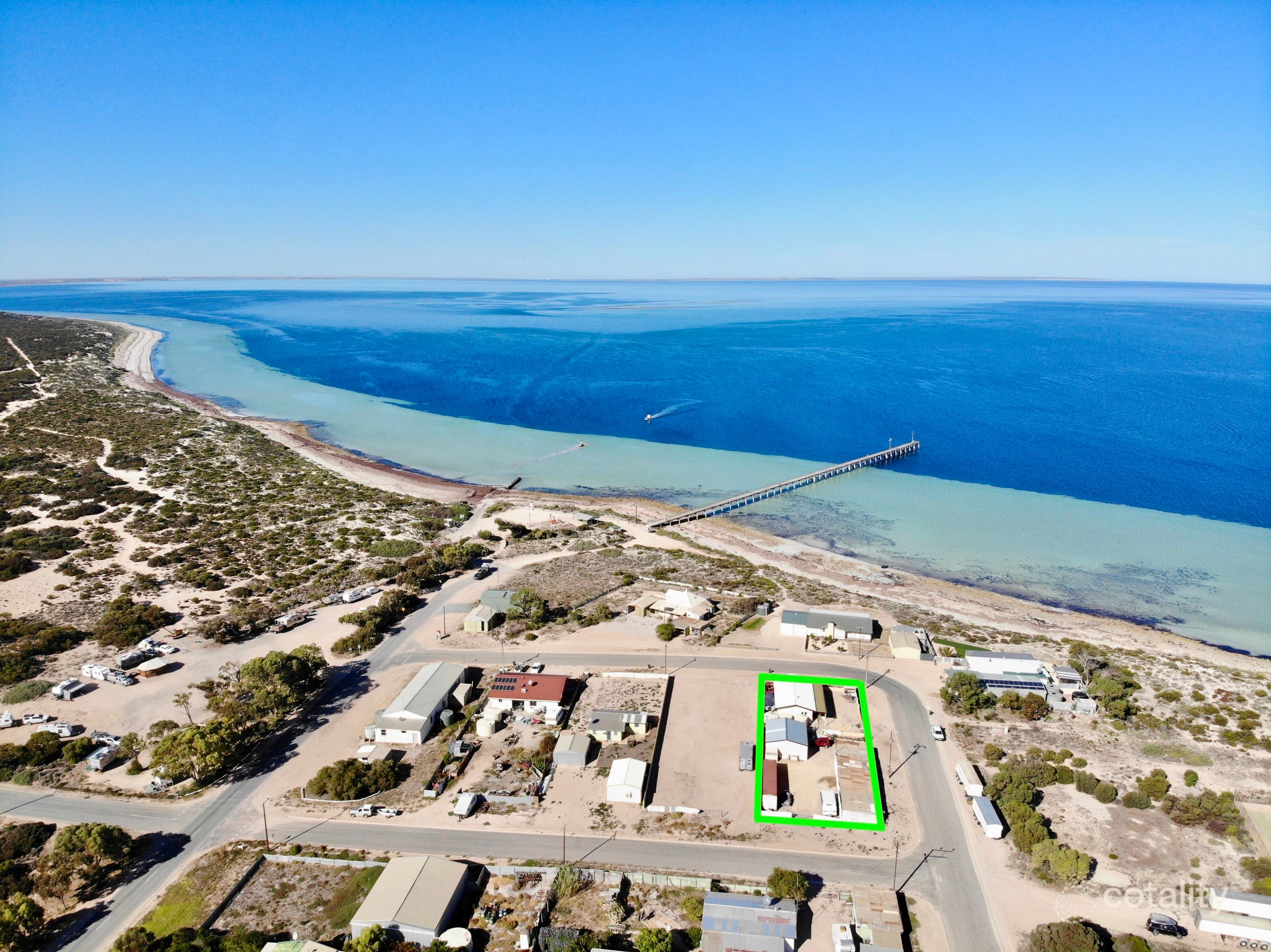 10 South Tce, Haslam, SA 5680