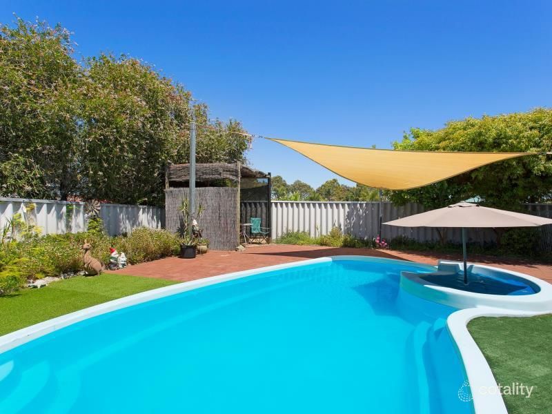 8 Windarra Hts, Marangaroo, WA 6064