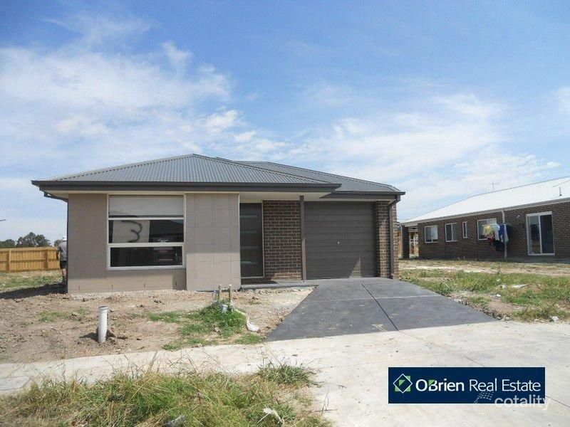 3 Amber Way, Officer, VIC 3809