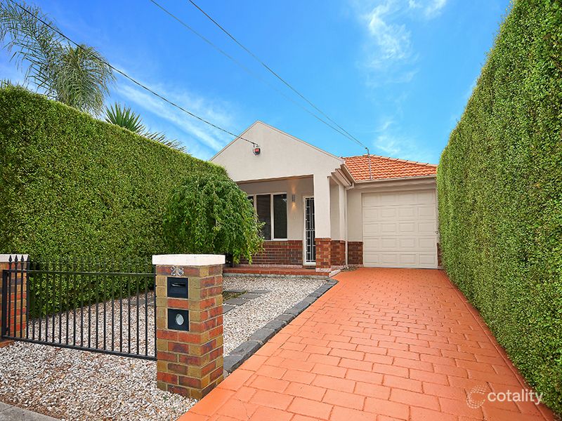 28 Etzel St, Airport West, VIC 3042
