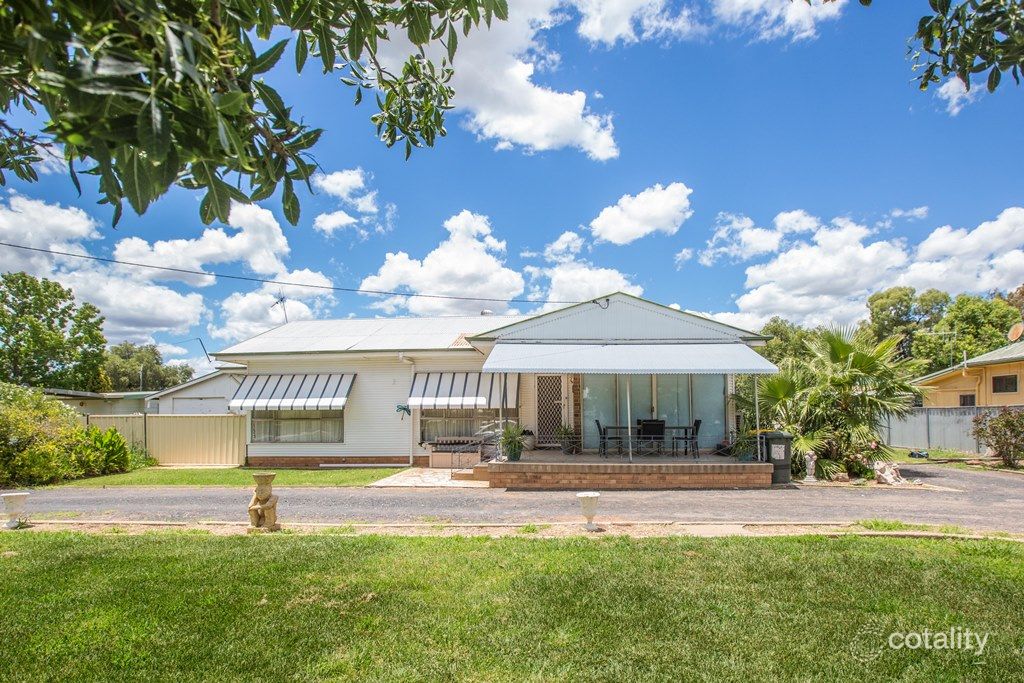 4 Dudley St, Gilgandra, NSW 2827