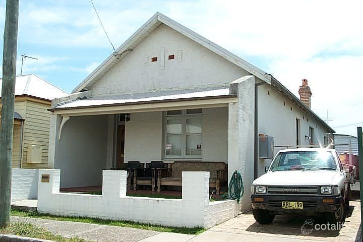 2 Brien St, The Junction, NSW 2291