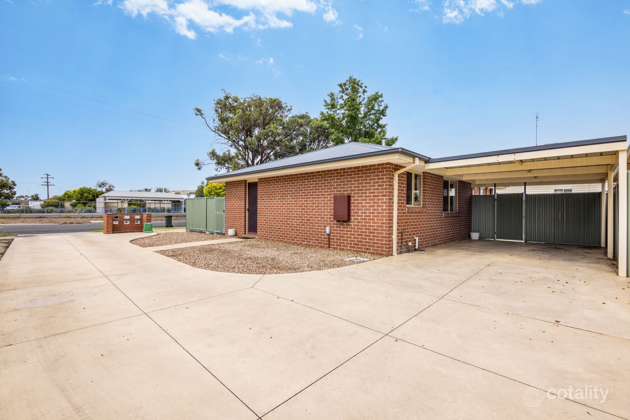 1/4 Remlaw Rd, Horsham, VIC 3400