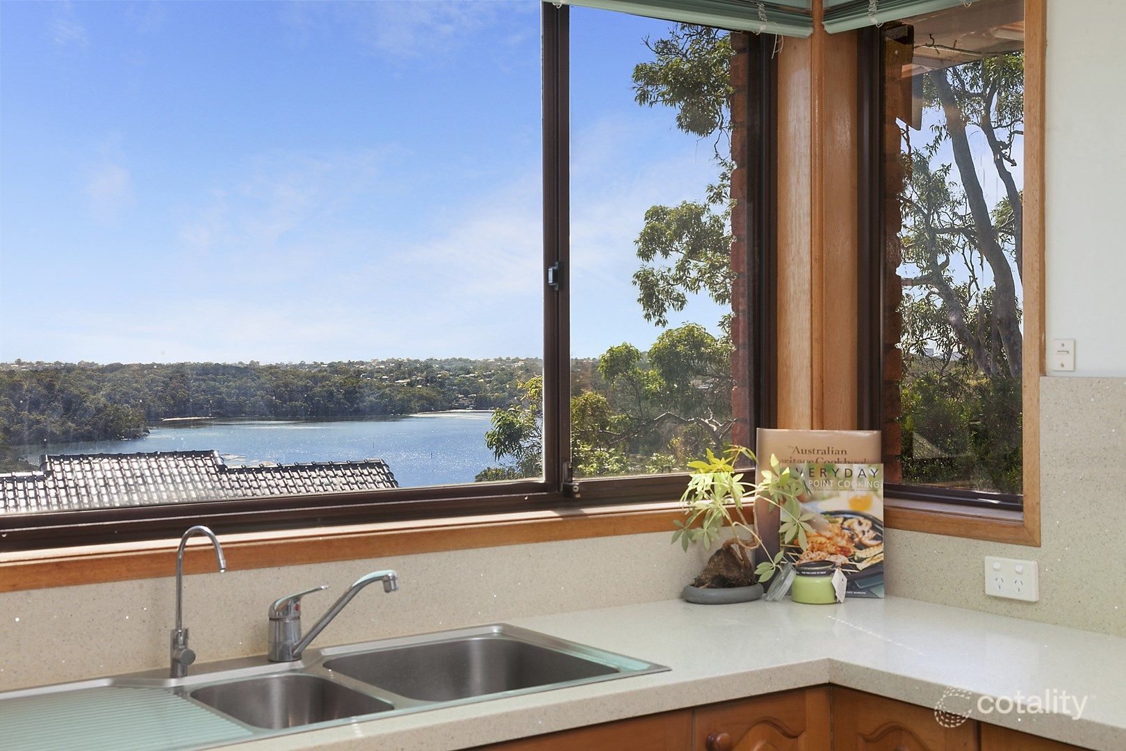 3 Renard Cl, Illawong, NSW 2234