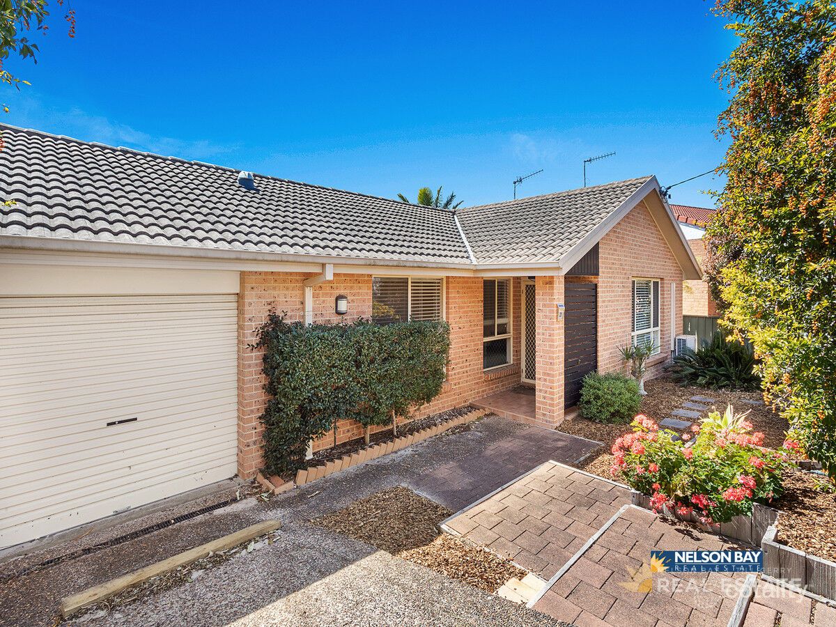 21 Ullora Rd, Nelson Bay, NSW 2315