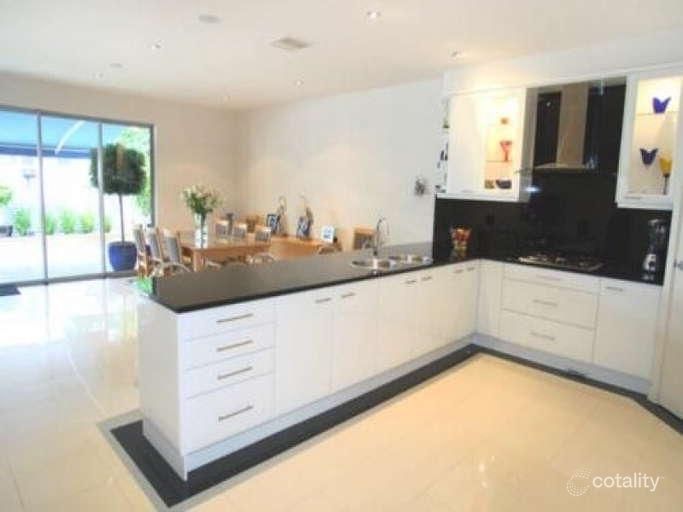 24 Tomsey St, Adelaide, SA 5000