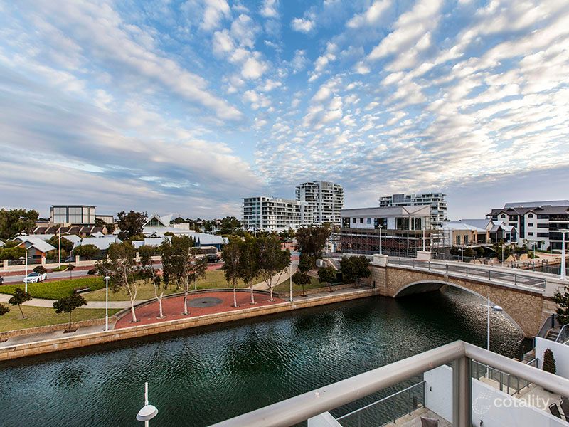 5/4 Torcello Mews, Mandurah, WA 6210