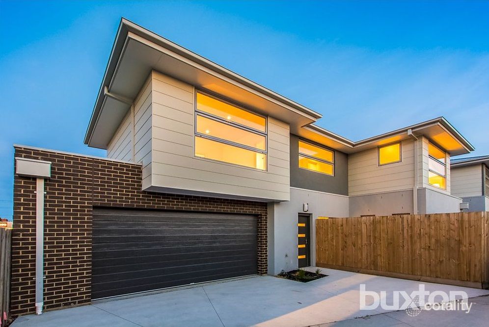 2/7 Churchill Ave, Newtown, VIC 3220