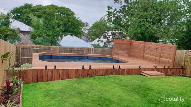 31 Brown Pde, Ashgrove, QLD 4060