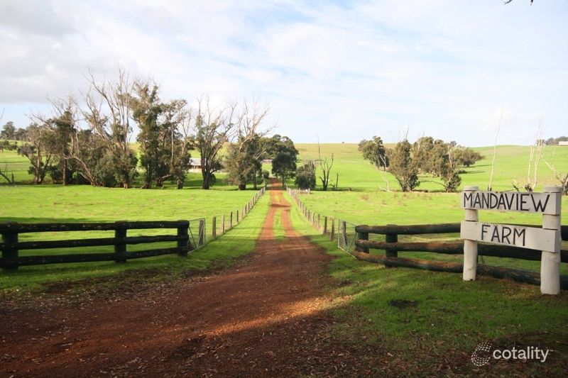 105 Mandalay Rd, Glen Mervyn, WA 6239