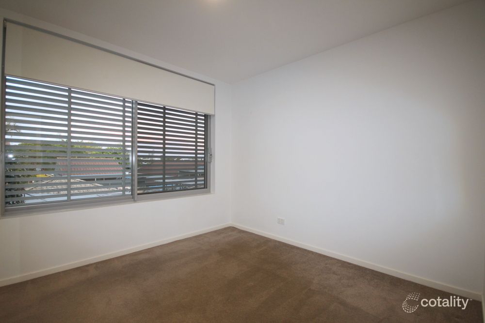 1210/6-8 Waterford Ct, Bundall, QLD 4217