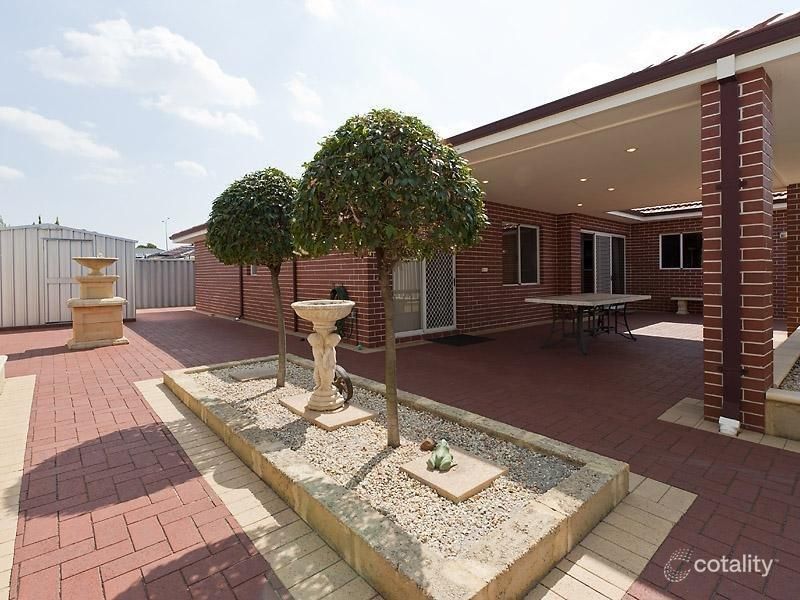 4 Satinwood Ct, Thornlie, WA 6108