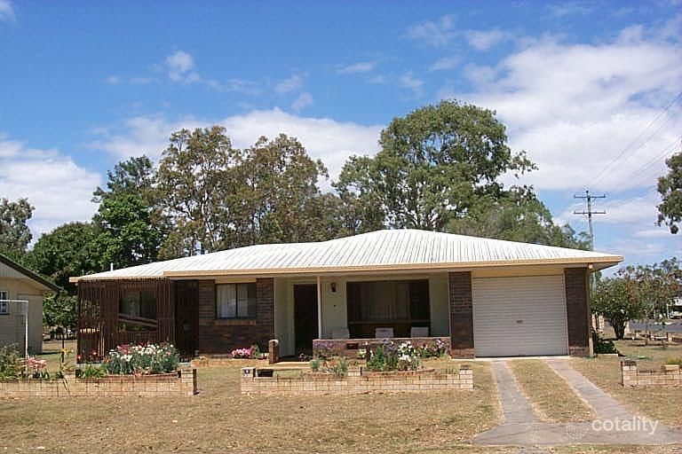 15 Howard St, Burrum Heads, QLD 4659