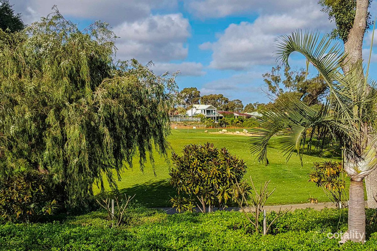 75 Royal Melbourne Ave, Connolly, WA 6027