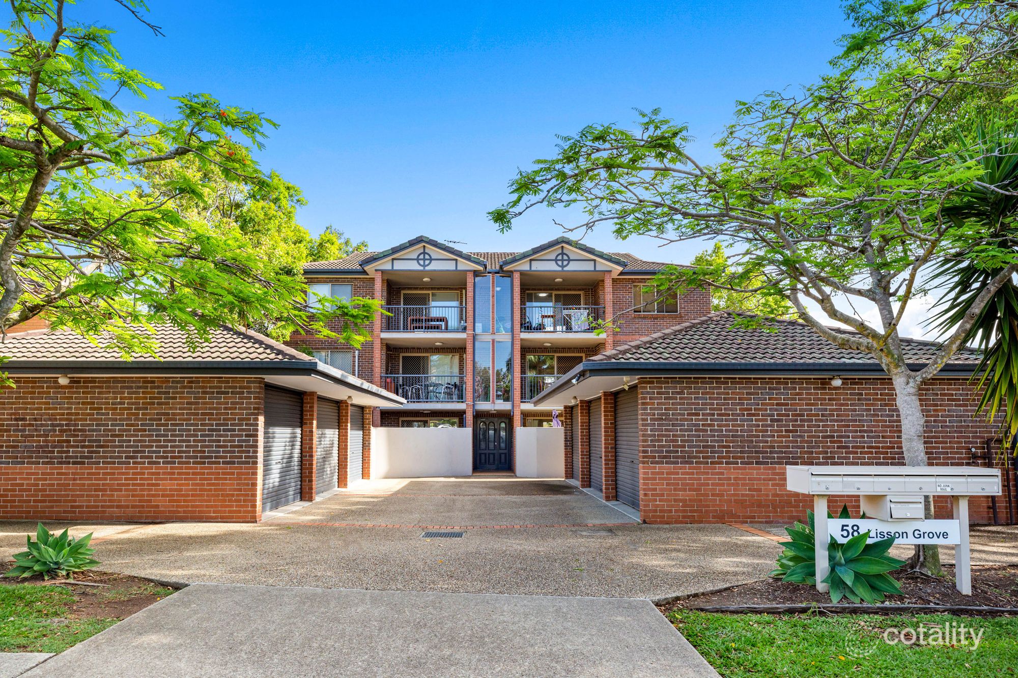 1/58 Lisson Gr, Wooloowin, QLD 4030