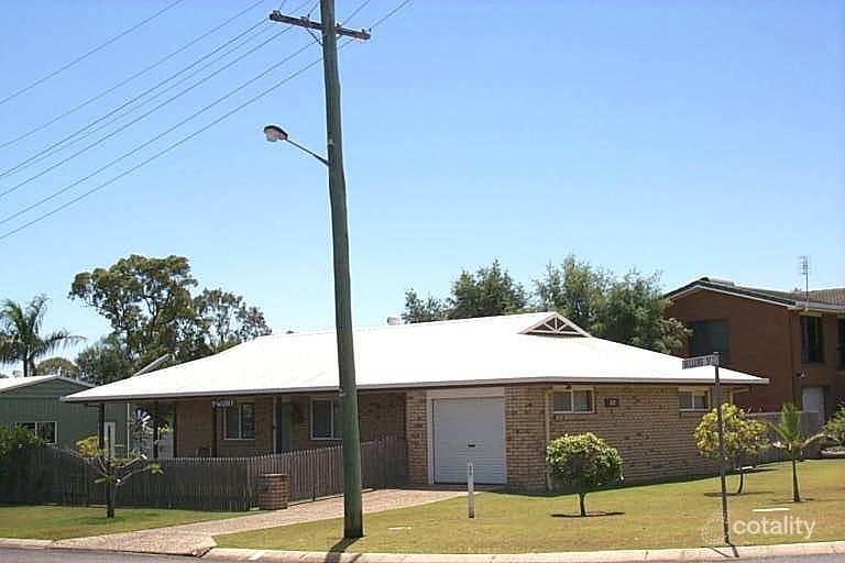 22 Vanda St, Urangan, QLD 4655