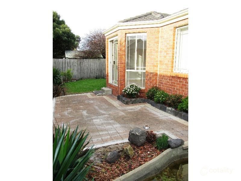 2/19 Field Ave, Edithvale, VIC 3196