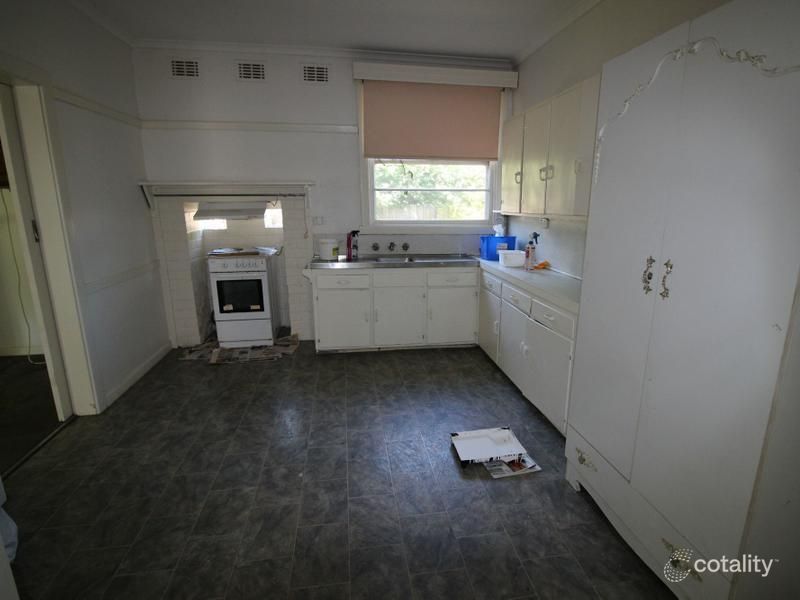 4 Bliss St, Moe, VIC 3825