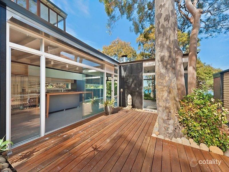 13 Ogilvy Rd, Clontarf, NSW 2093
