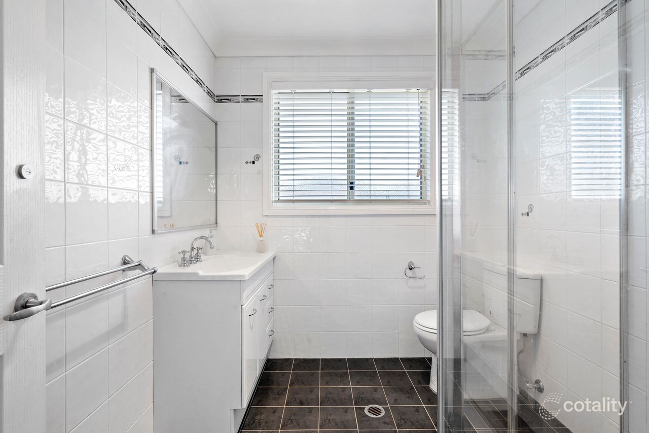 18 Jirramba Ct, Glenmore Park, NSW 2745