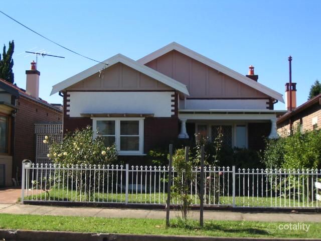 62 First Ave, Rodd Point, NSW 2046