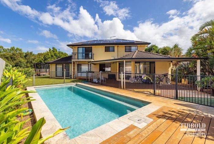 4 Habitat Dr, Redland Bay, QLD 4165