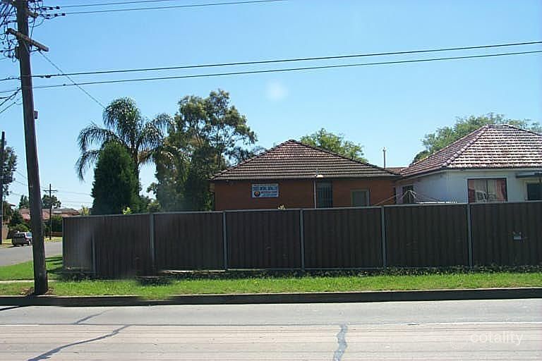 2a Orchard Rd, Bass Hill, NSW 2197