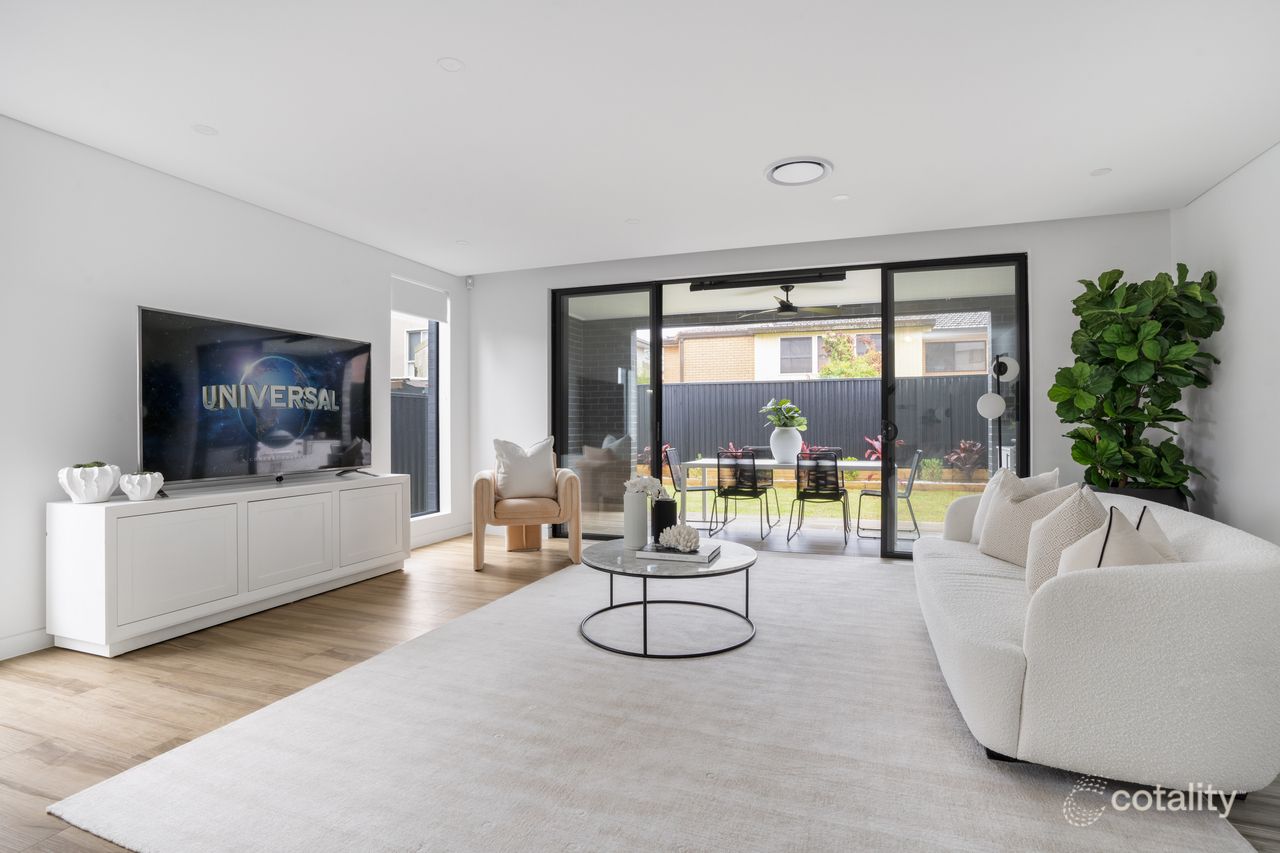 80a Caroline Cres, Georges Hall, NSW 2198