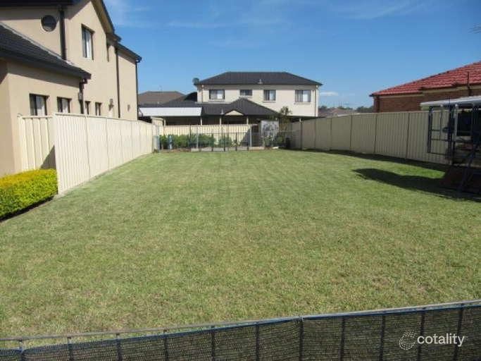 6b Richmond Cres, Cecil Hills, NSW 2171