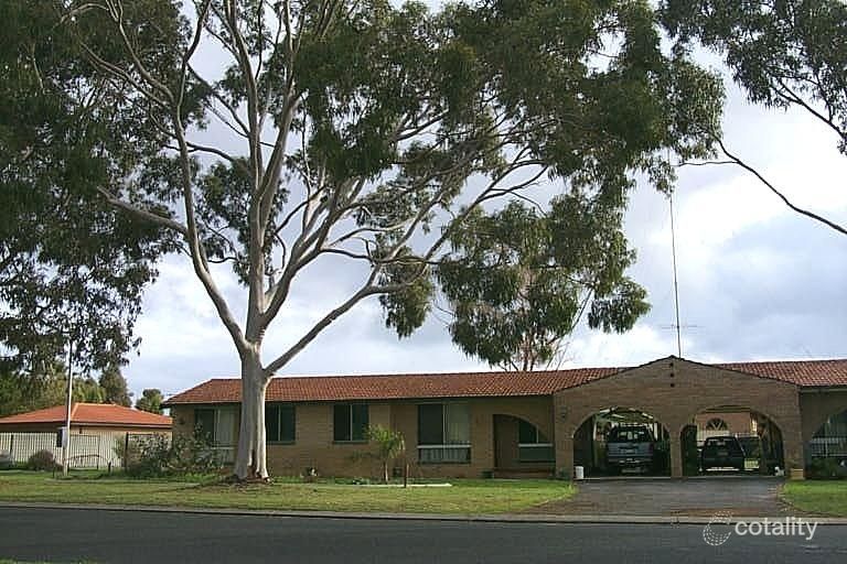 86b Ecclestone St, Carey Park, WA 6230