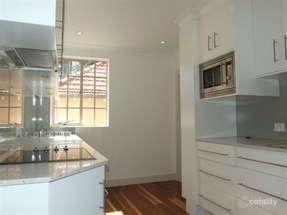 4/4 Shellcove Rd, Kurraba Point, NSW 2089