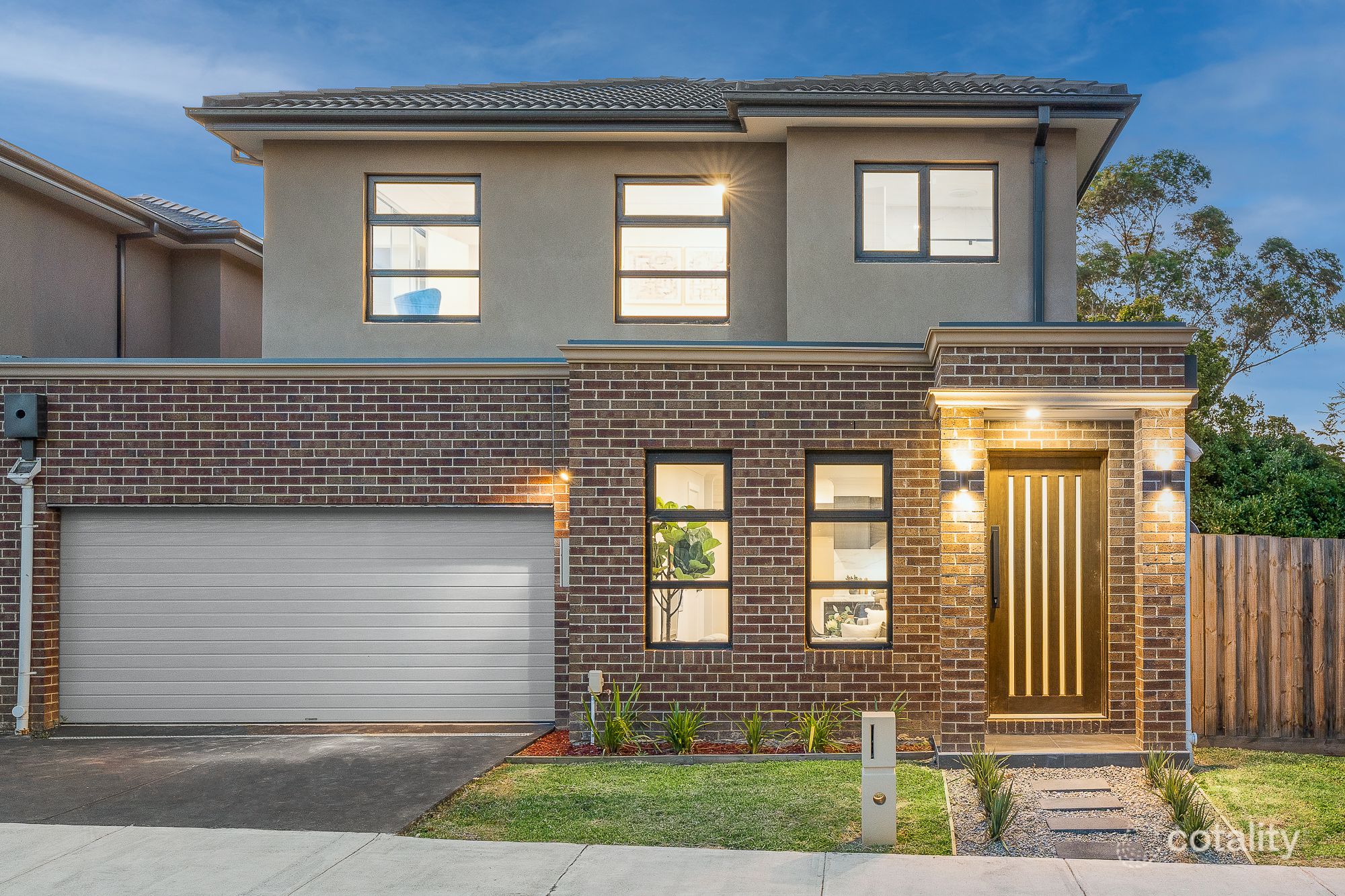 4 Mcgowans Lane, Burwood, VIC 3125