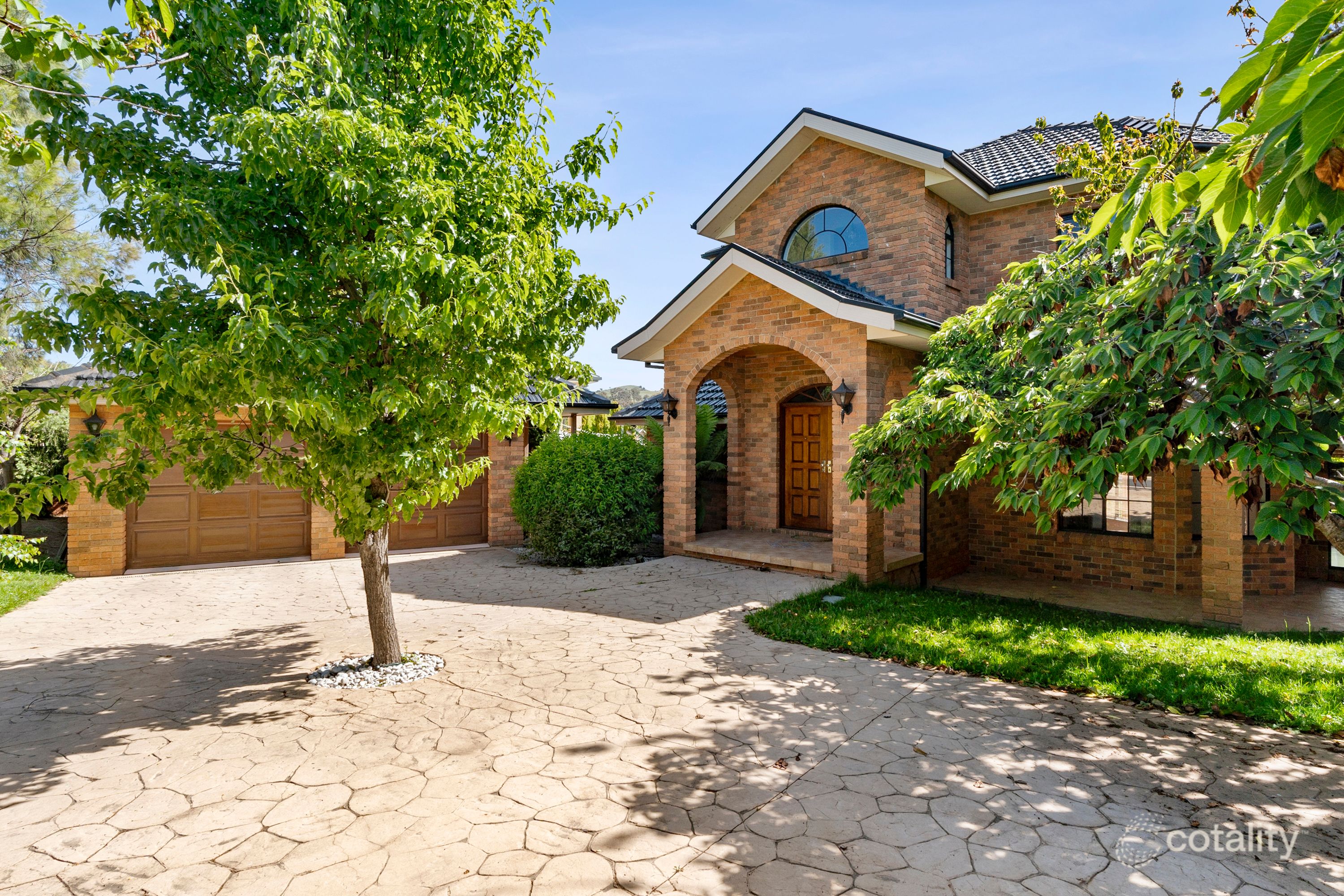 23 Lakeview Gdns, Jerrabomberra, NSW 2619