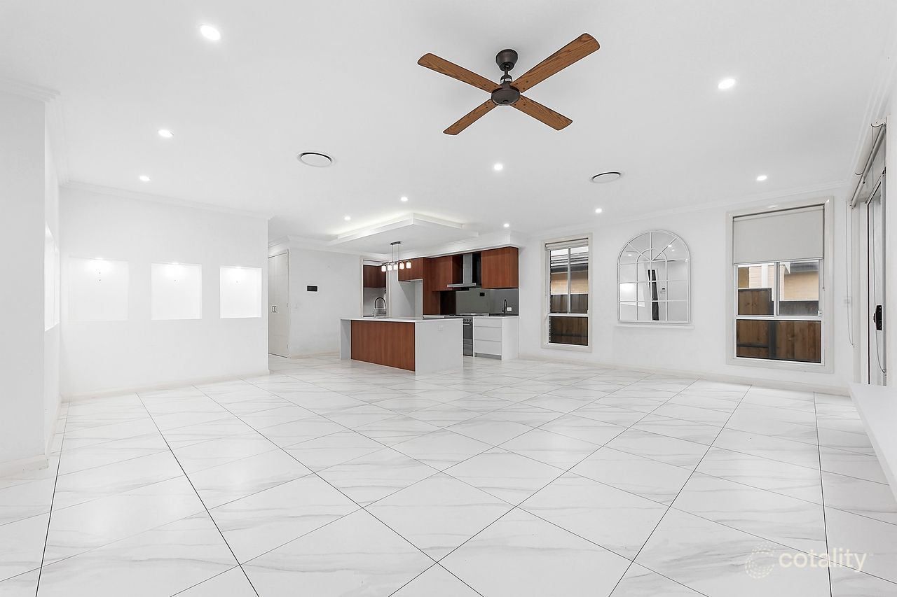 25 Equinox Dr, Box Hill, NSW 2765