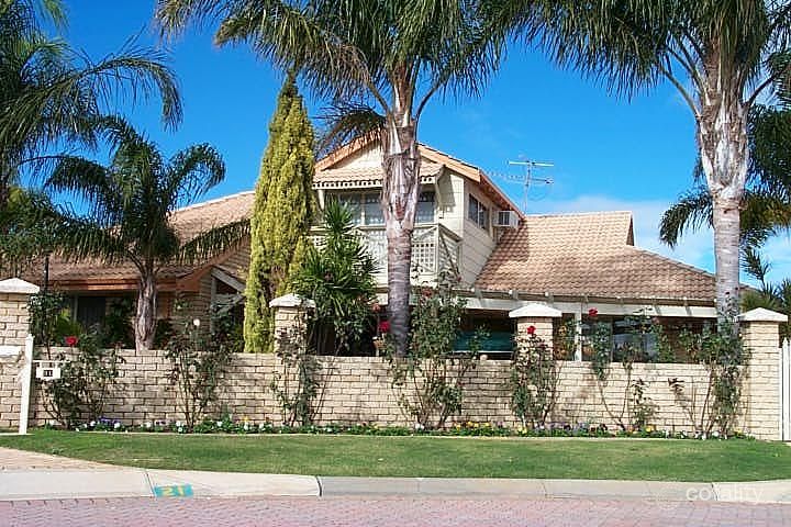 21 Woolnough Hts, Kardinya, WA 6163