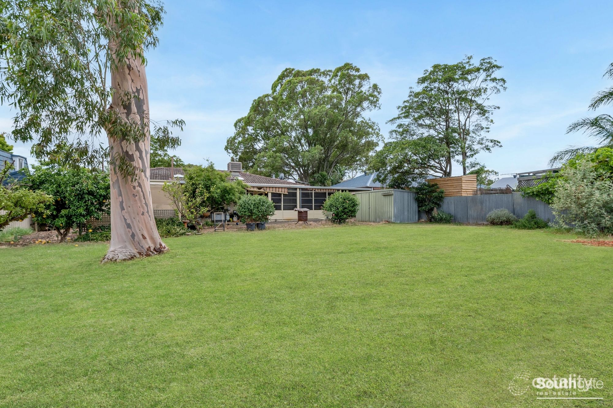 15 Karyn Cres, Morphett Vale, SA 5162