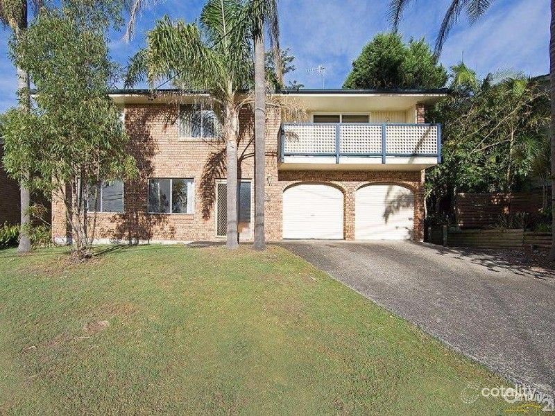 17 Noorong Ave, Forresters Beach, NSW 2260