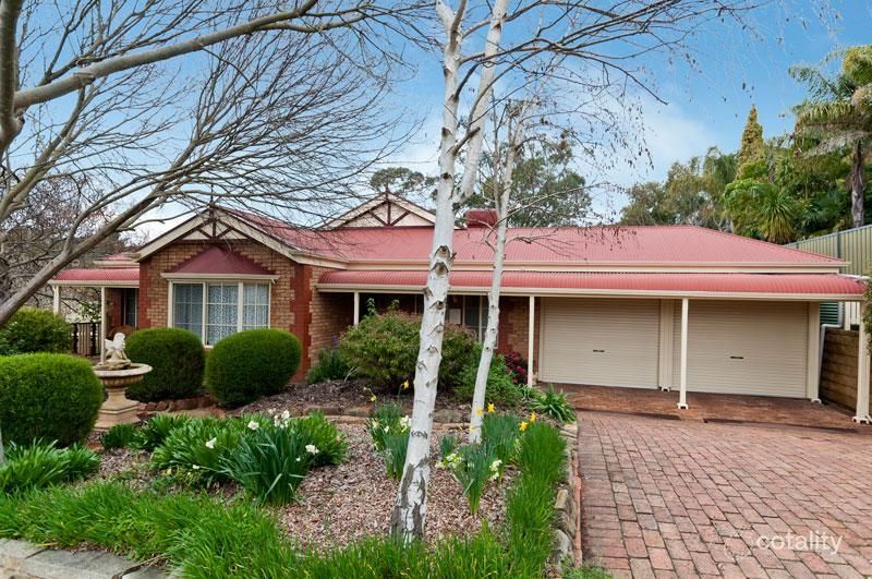 10 Pridham Ct, Aberfoyle Park, SA 5159