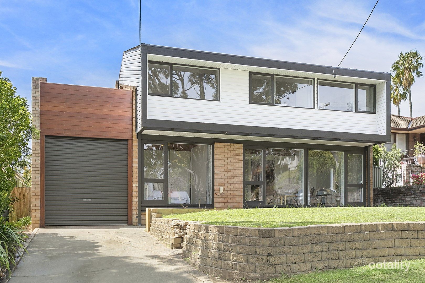 22 Sierra Rd, Engadine, NSW 2233