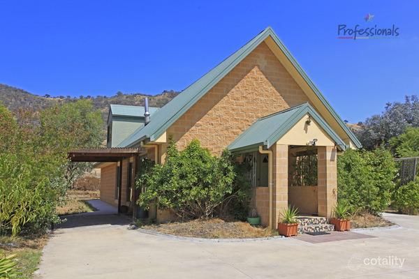 1428 Kiewa Valley Hwy, Kiewa, VIC 3691