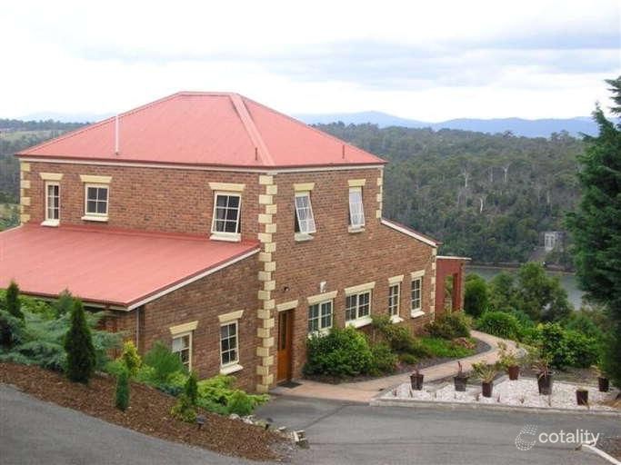 18 Zenith Ct, Blackstone Heights, TAS 7250