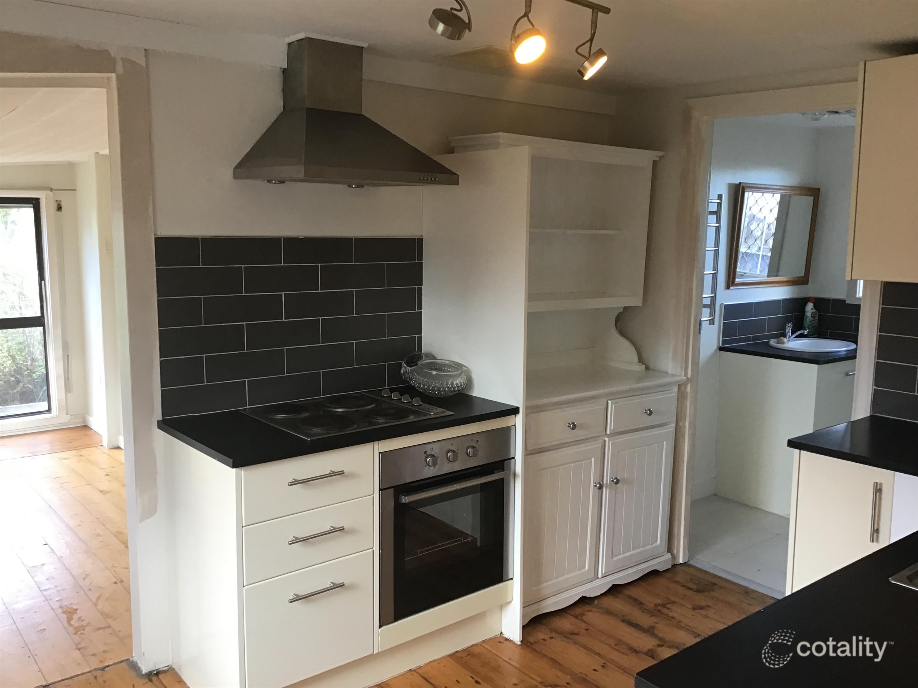 1 Port St, Newport, VIC 3015