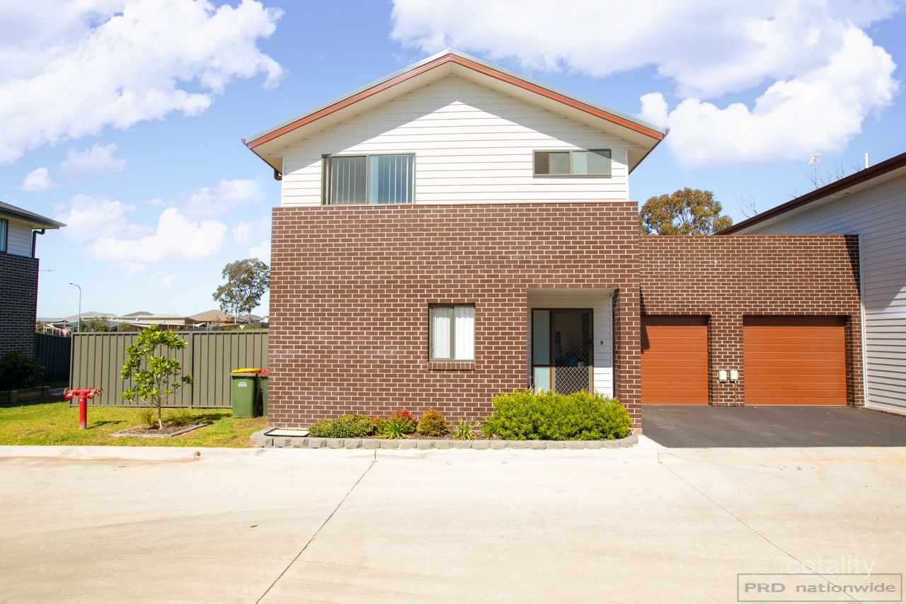8 Skylark Ave, Thornton, NSW 2322