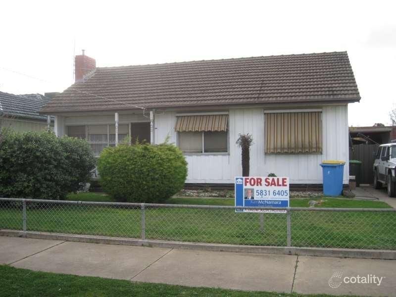 13 Malcolm Cres, Shepparton, VIC 3630
