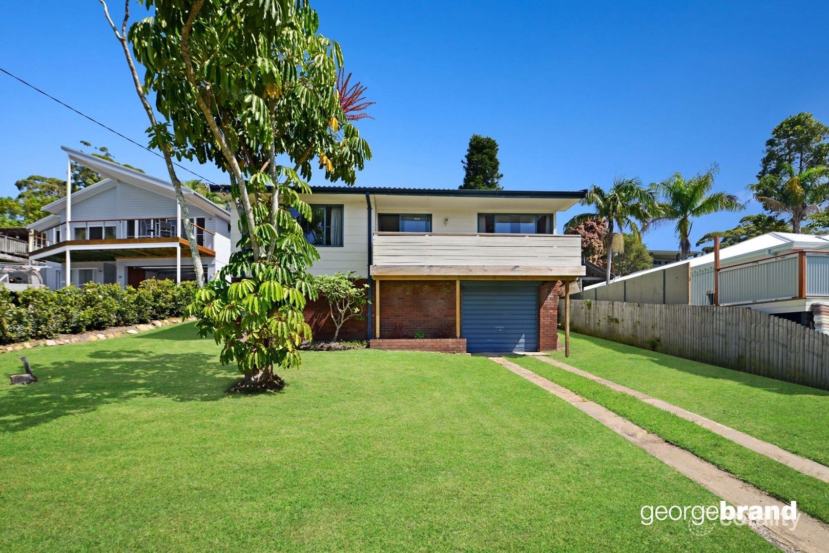 326 The Round Dr, Avoca Beach, NSW 2251